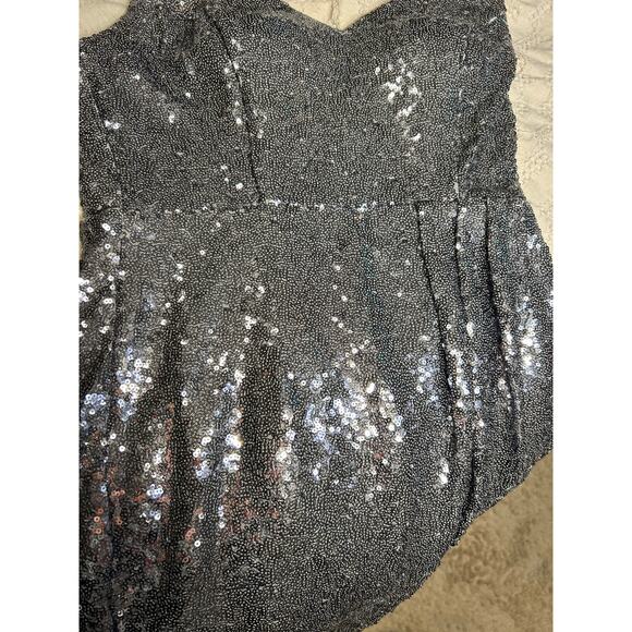 B. Darlin , V-neck, Spaghetti Strap Sequin Mini Dress-Size 11/12 - Picture 8 of 16